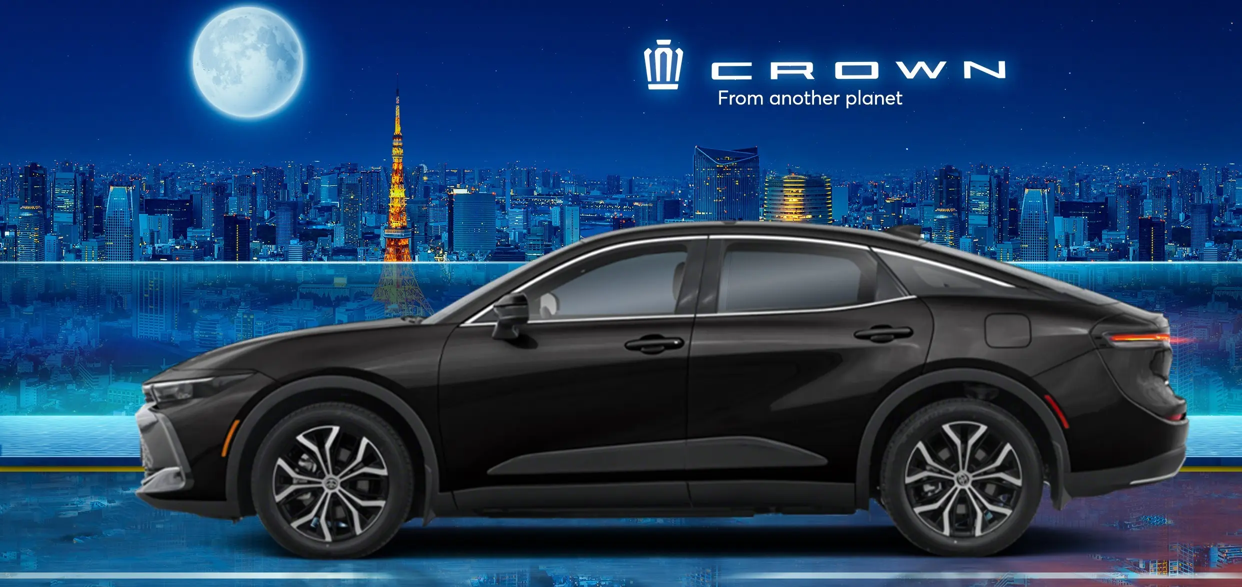 TOYOTA CROWN PLATINUM HYBRID MAX